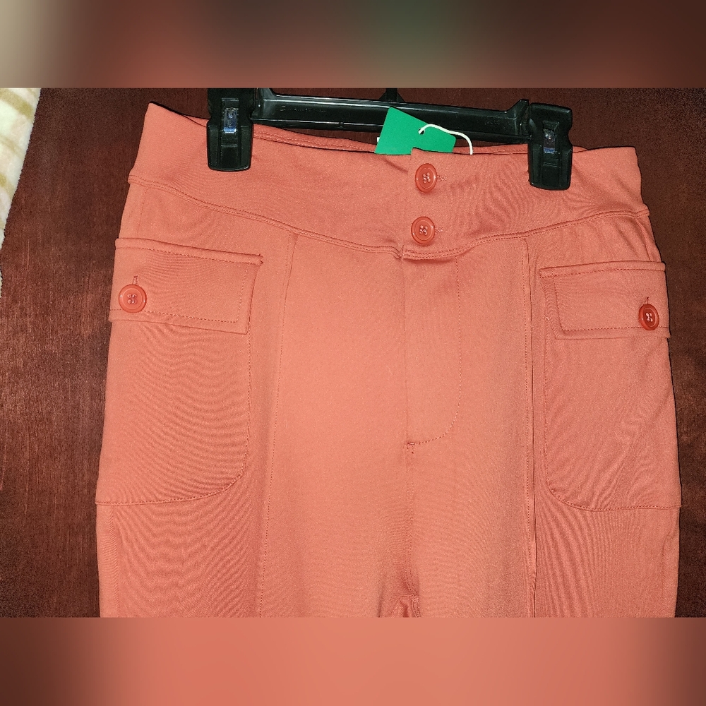 HALARA Women's Coral/red/orange Pants